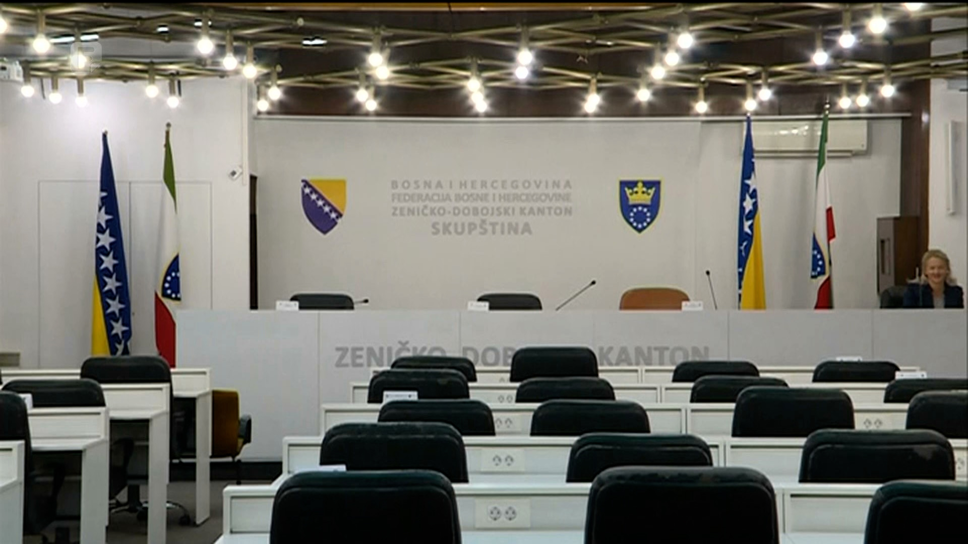 ZDK: SDA sa starim partnerima ili parlamentarna većina drugih političkih stranaka?